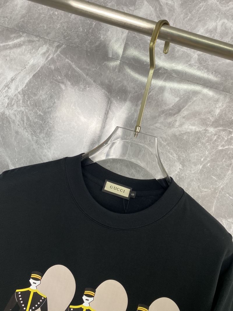 Gucci T-Shirts